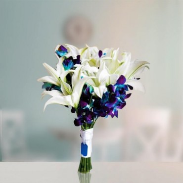 Smart Elegance with Lilies and Orchids 